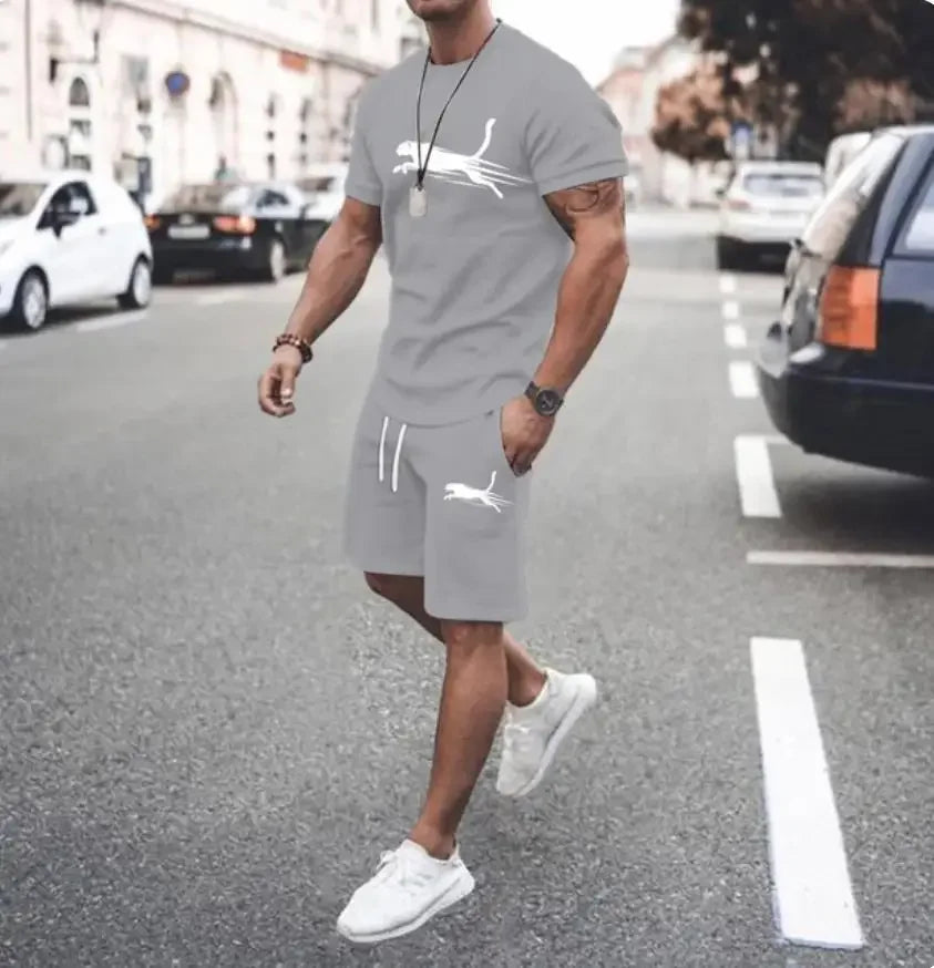Conjunto de camiseta de manga corta y pantalones cortos deportivos