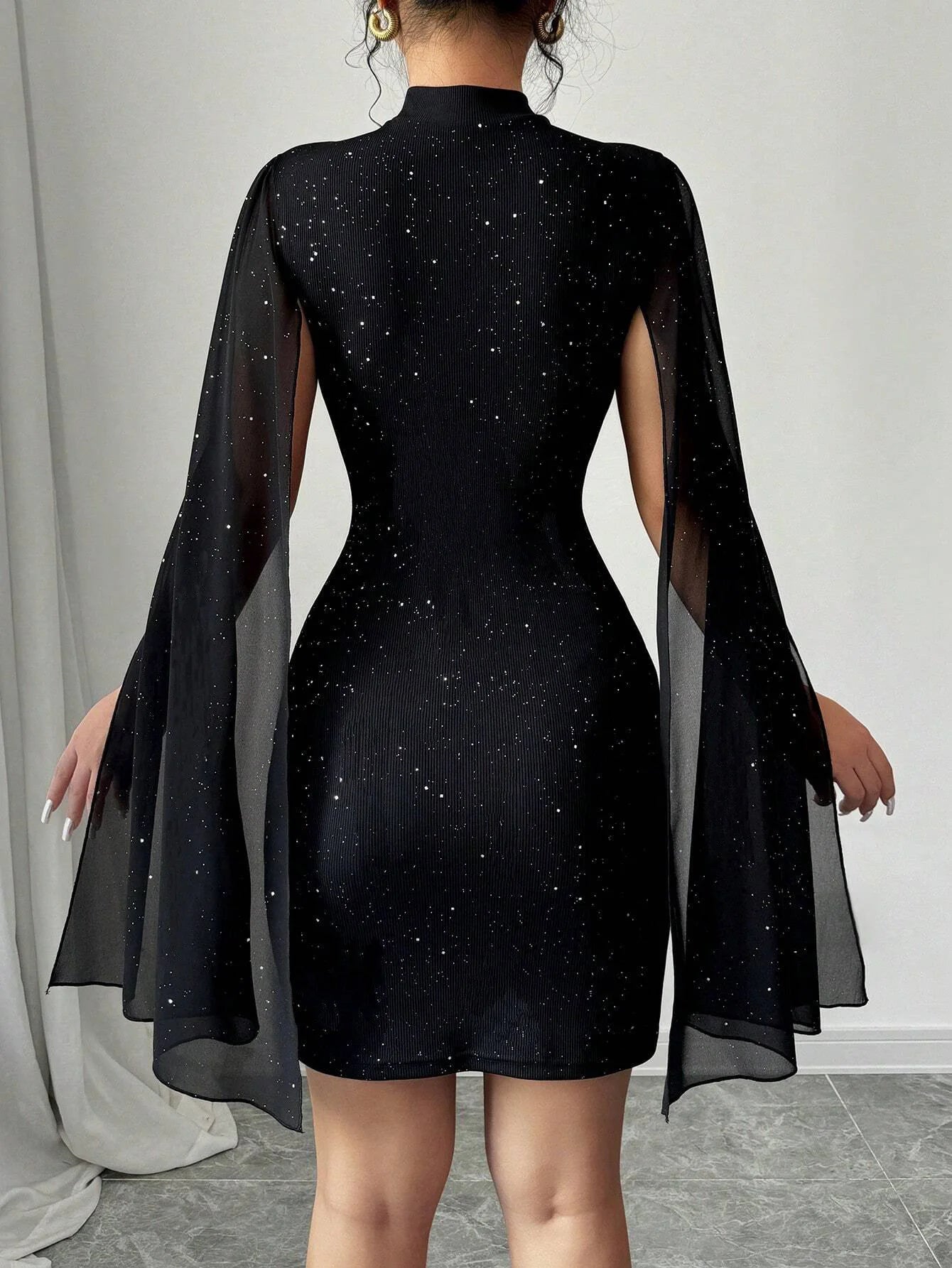 traje elegante para mujer